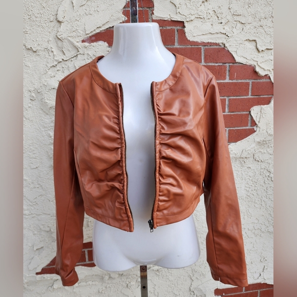 Large women LANE CRAWFORD faux leather zip shirred long sleeve jacket FLAWS - Picture 12 of 16